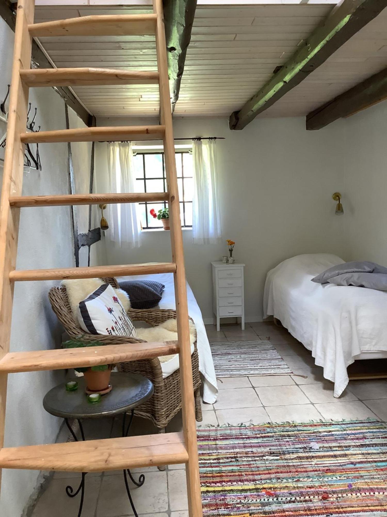 Dyrlev Bed & Breakfast Praesto Exterior photo